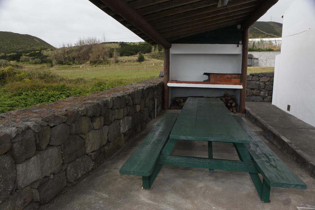 Casa Capelinhos Guest House Capelo Екстериор снимка